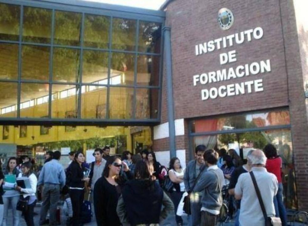 Comienza un nuevo proyecto de acompa�amiento pedag�gico a docentes noveles