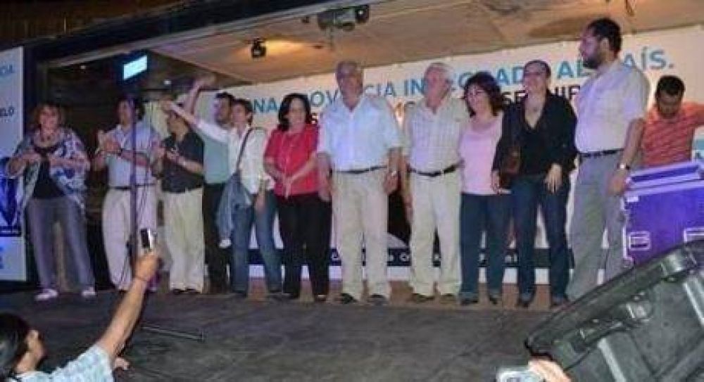 Actos con discursos fuertes en el FPV y UDESO