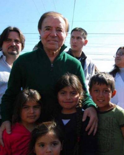 Carlos Menem en la Casa de Todos