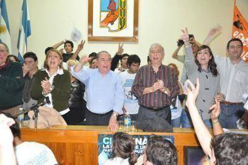 Mar�n, Alonso y Jorge pidieron, con tono distinto, el voto por Cristina