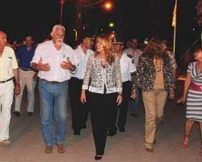 Ayala y Spellmeyer inauguraron muestra de industria y comercio