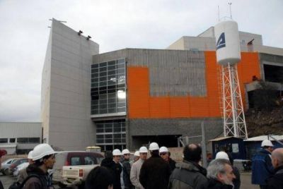 Gobierno y empresarios destacaron los avances del Paseo del Fuego Shopping Center