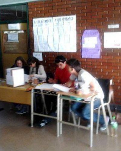 Los colegios ya est�n listos para las Elecciones Primarias 