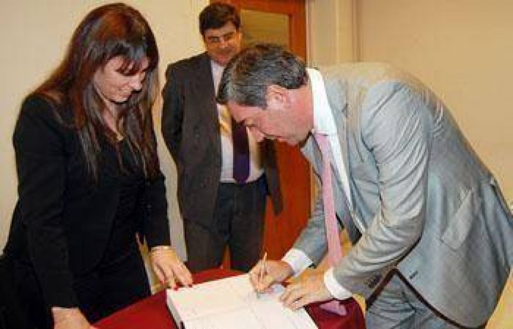 En la Unnoba se constituy� el Polo Tecnol�gico Pergamino