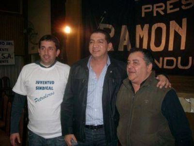 Lanzamiento de la Juventud Petrolera: �La vida del trabajador siempre es una lucha� sentenci� Garaza
