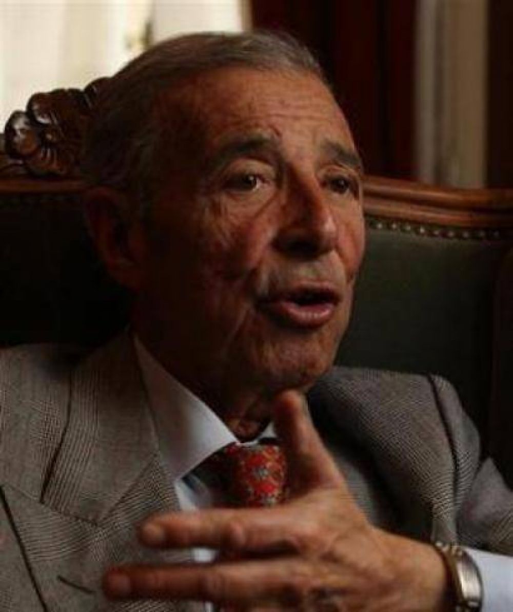 "Evitar el fraude es tarea de los partidos"