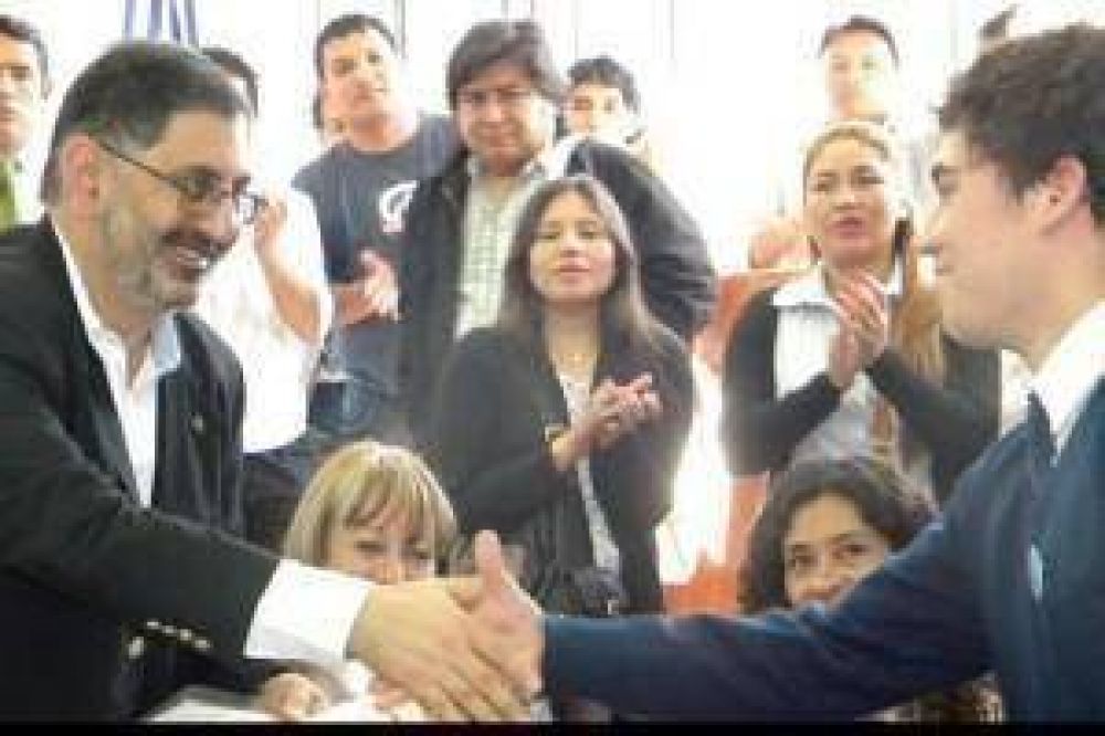 Concejales estudiantiles entregaron proyectos al intendente