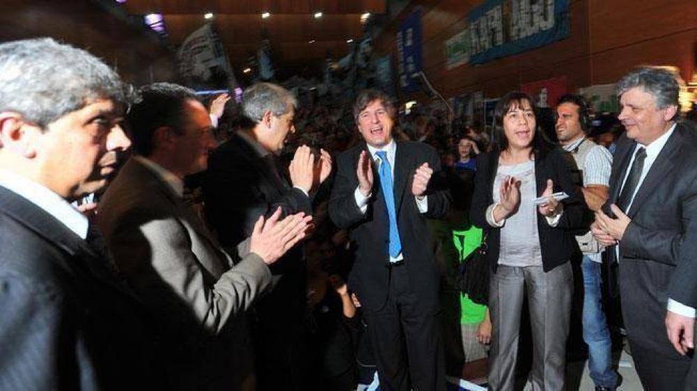El PJ provincial y kirchneristas reeditan su pulseada particular