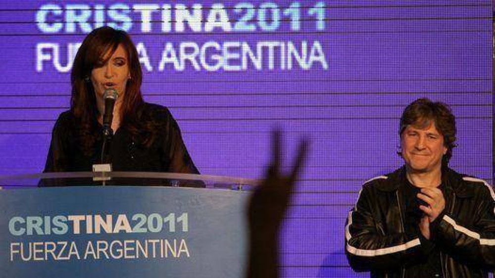 Contundente respaldo a Cristina Kirchner y virtual empate por el liderazgo opositor