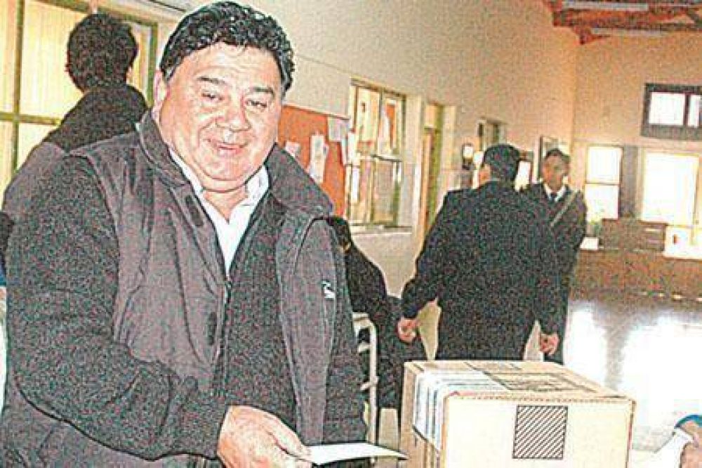 UCR: Chingoleo dice que gan�