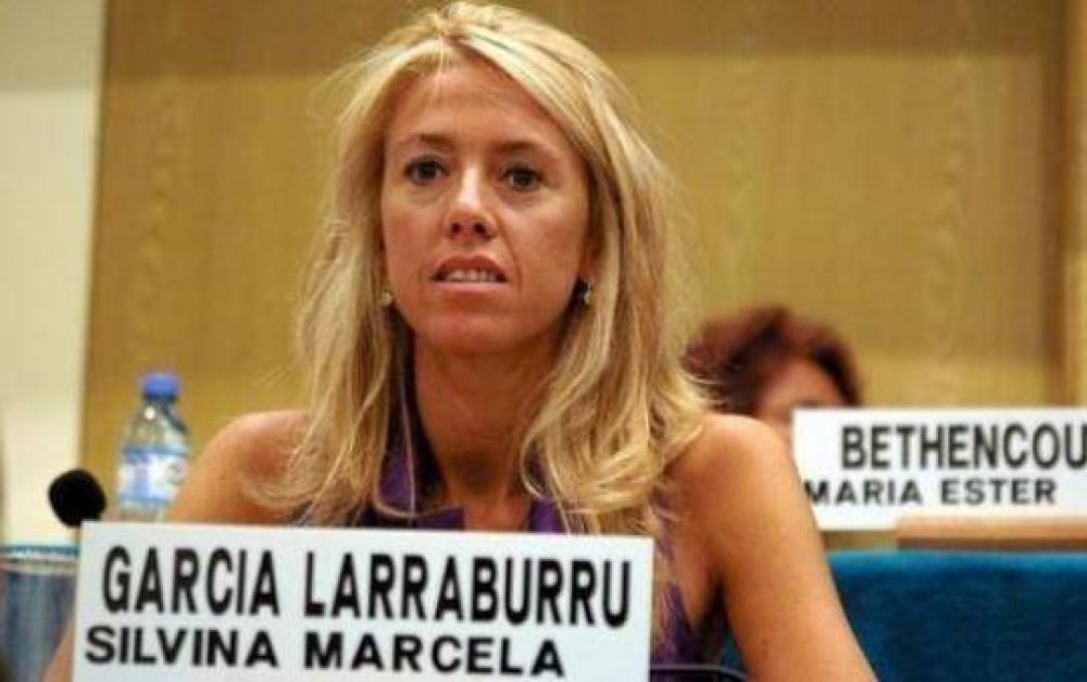 "Es un triunfo aplastante", afirm� Garc�a Larraburu
