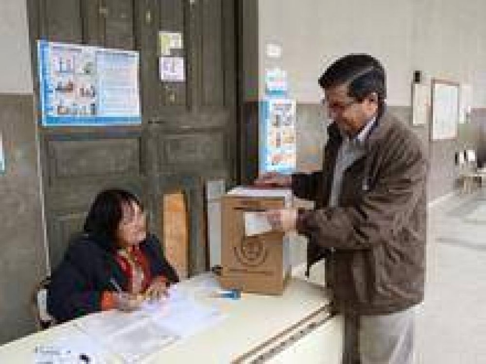 En Corrientes, las primarias abiertas tienen otro sabor
