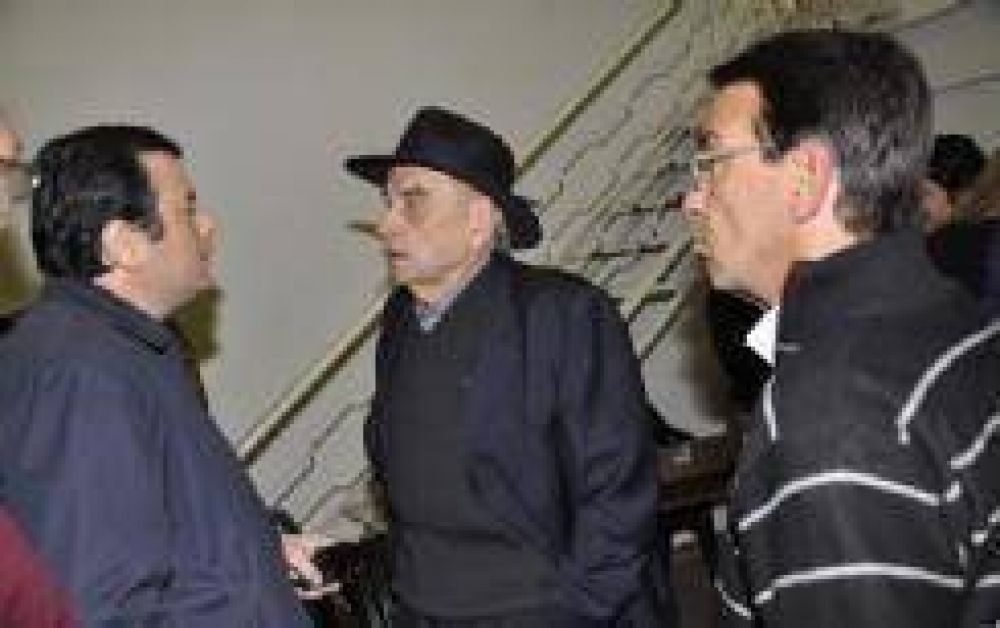 Don Cantos expres� su apoyo al gobernador