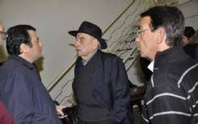 Don Cantos expres� su apoyo al gobernador