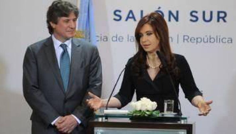 Cristina ratific� el rumbo: rechaz� emitir deuda y se acerca a Brasil frente a la crisis