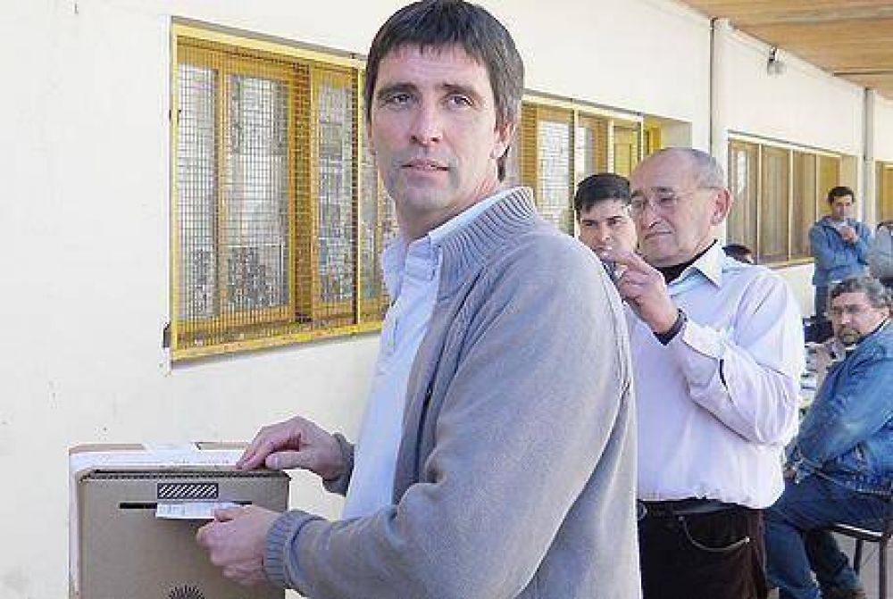 �Estaremos apoyando a Oscar Luciani�