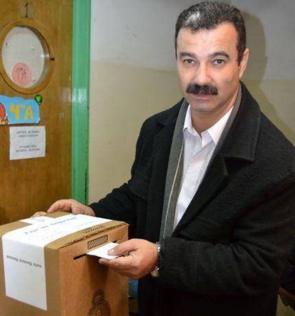 �Qu� le pasa a Salv�?....�Est� nervioso�?