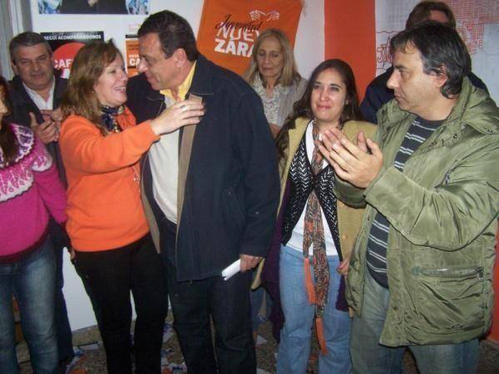 Amplio respaldo a C�ffaro en las primarias