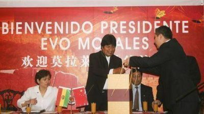 Evo Morales: "en poco tiempo m�s, EE.UU. ser� una colonia del pueblo chino"