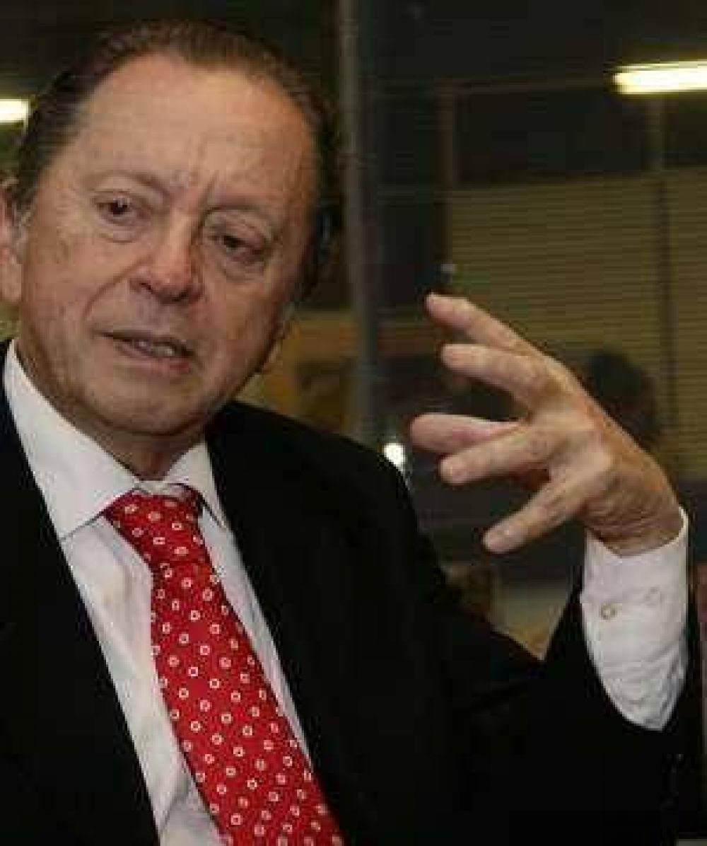 "La oposici�n le regal� al Gobierno la hegemon�a"