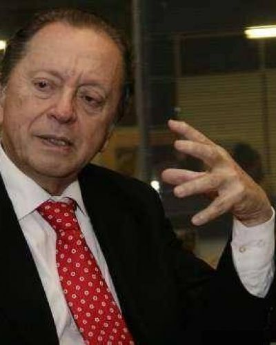 "La oposici�n le regal� al Gobierno la hegemon�a"