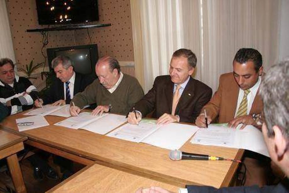 Convenio por Centros Comerciales a Cielo Abierto para San Fernando