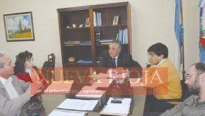 Vergara devolver� las sumas descontadas a los m�dicos  