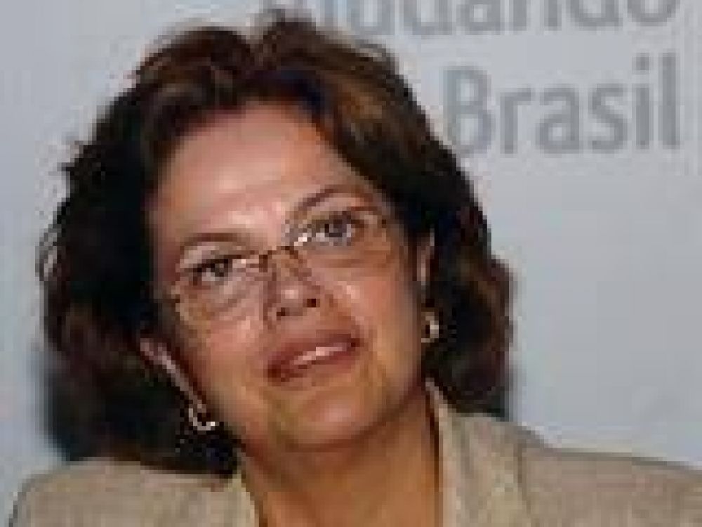 Dilma Rousseff felicit� a Cristina Fern�ndez por su triunfo en las elecciones primarias