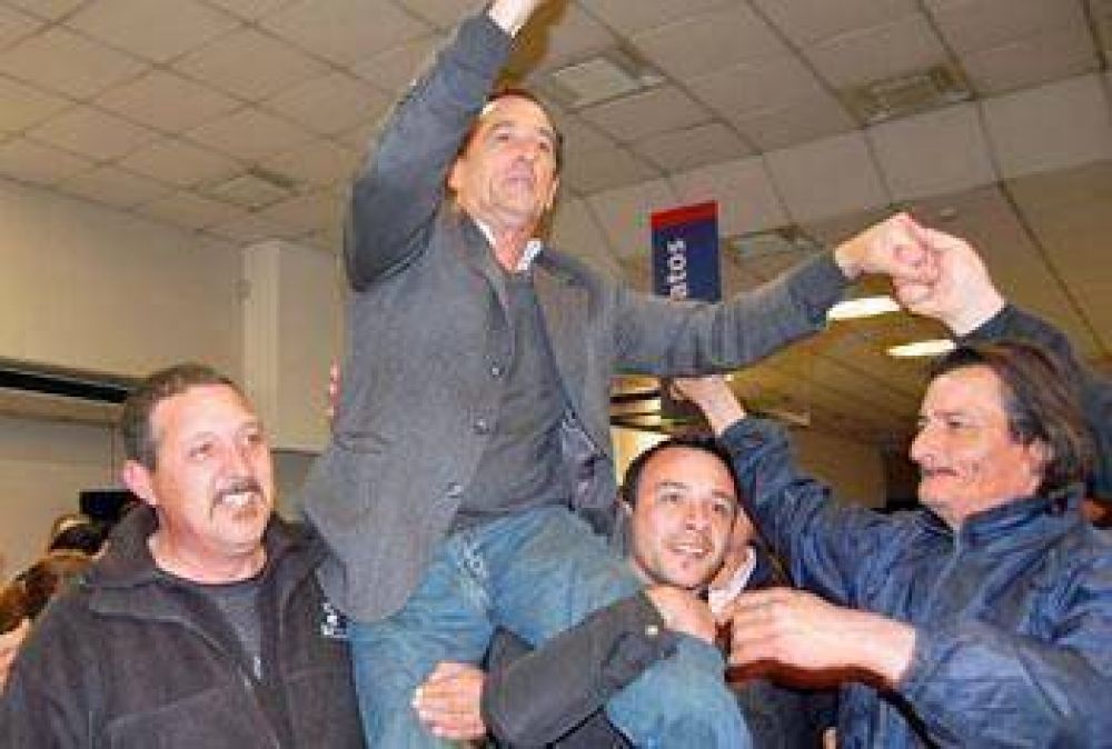 H�ctor Guti�rrez: �Misi�n cumplida� y �ahora vamos por el premio mayor�