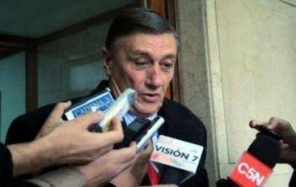 �Siempre se benefician los oficialismos cuando hay bonanza econ�mica�