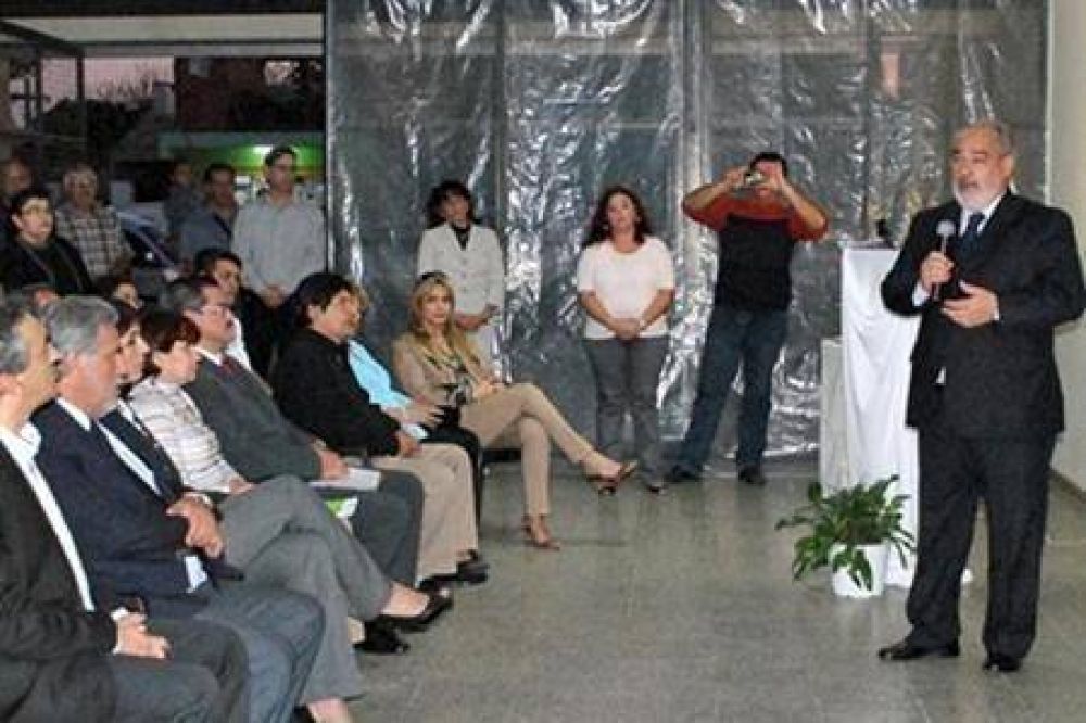 El Gobernador encabez� la apertura de una tecnicatura en Paso de la Patria