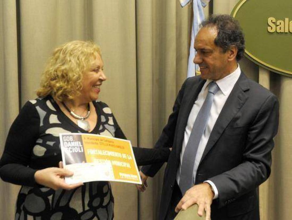 La Jefa Comunal Giroldi particip� de una reuni�n de trabajo con el Gobernador Scioli