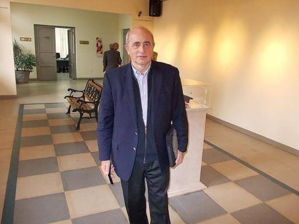 Riva: "La alternativa al kirchnerismo y al possismo hoy es Con Vocaci�n"