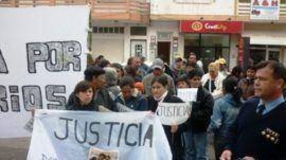 Familiares concretaron marcha pidiendo justicia para Eduardo R�os