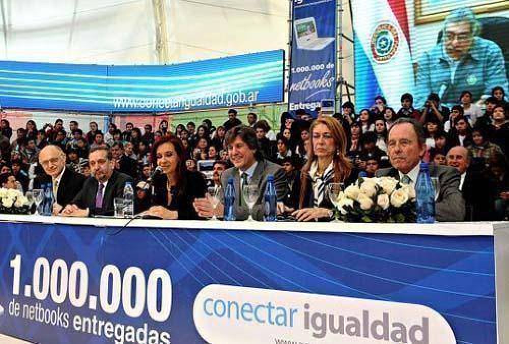 Cristina y Lugo anunciaron la construcci�n de la central A�a Cu�