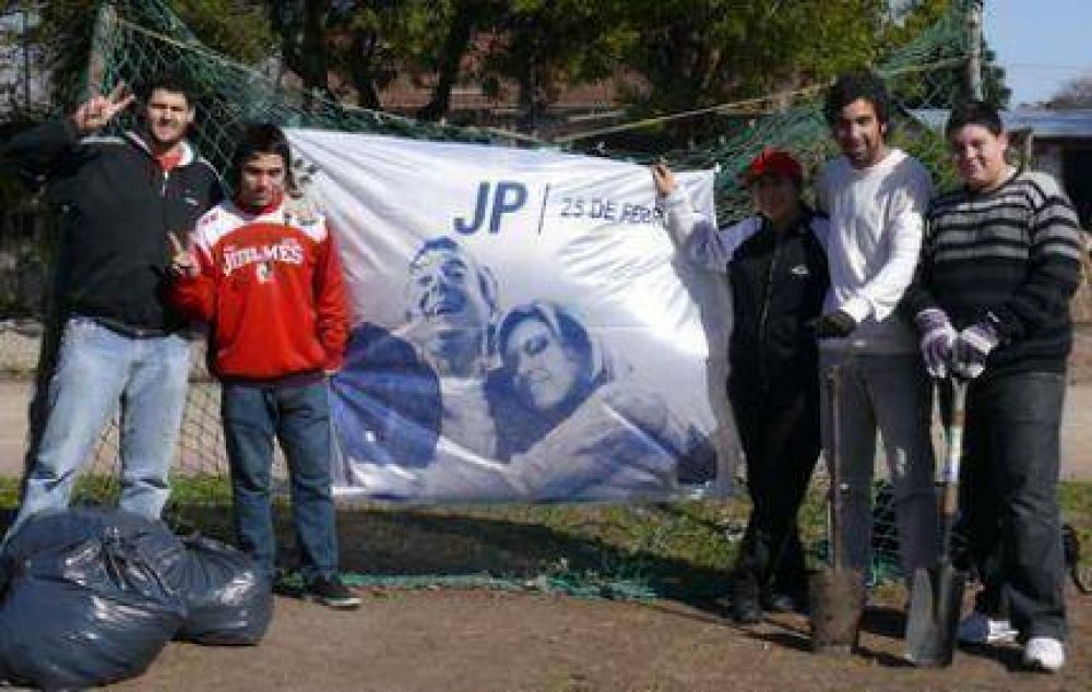 La JP �25 de Febrero� realiz� una jornada de Limpieza en el Barrio Las Dalias