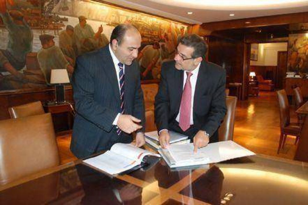 La Provincia firma nuevo convenio con Naci�n 