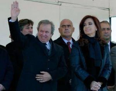S�lo quedan US$ 97 millones de los fondos de Santa Cruz