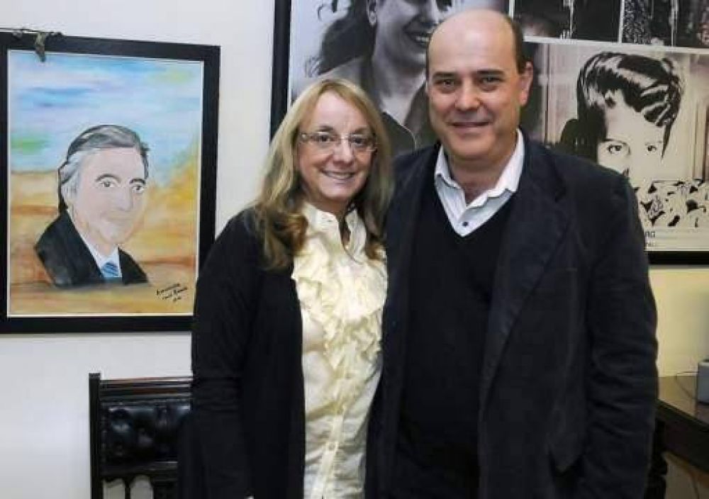 Traverso se reuni� con funcionarios del gobierno nacional