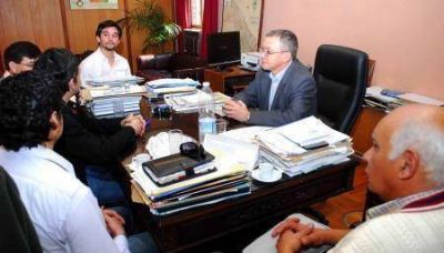 La nueva conducci�n de ATE se reuni� con el ministro Pedrini