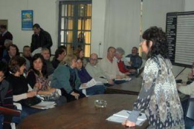 Un d�a de aulas vac�as en Santa Fe  