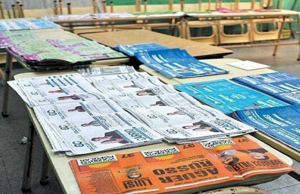 En las intendencias, empezaron los pedidos cruzados de renuncia de listas colectoras