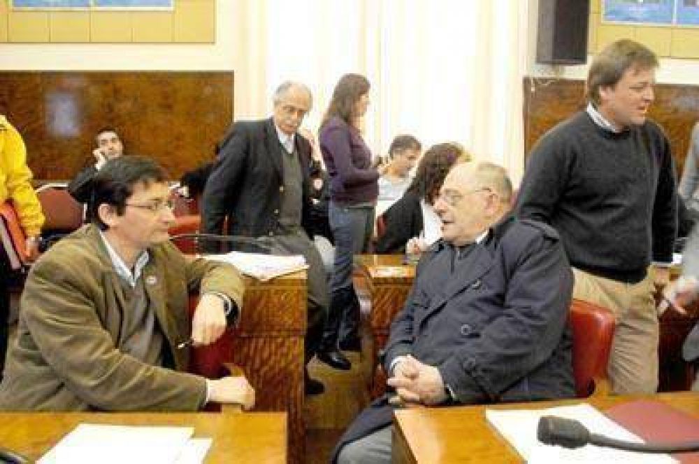 Frenan en el Concejo la contrataci�n del servicio de GPS para los taxis