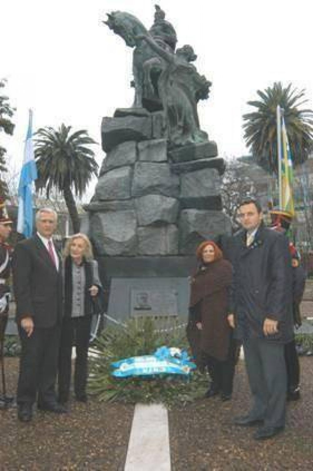 SAN MART�N - IVOSKUS ENCABEZ� EL ACTO DEL 161 ANIVERSARIO DE LA MUERTE DEL GENERAL SAN MART�N 