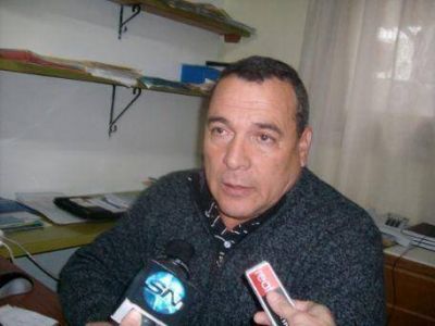 Ricardo Siciliano: �Una renuncia no se hace por Facebook� 