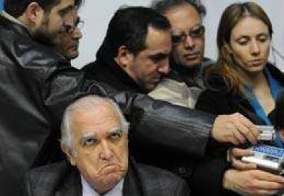 Gil Lavedra: �Vamos a disputar candidatos en todo el pa�s�  