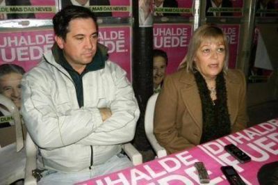 Jos� Benito Bustingorri y Adriana Lacunza:"Estamos esperanzados en poder conseguir los votos necesarios para llegar al piso electoral"