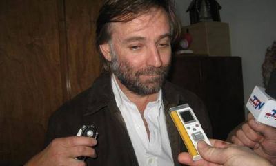 Daniel Molina:"Pertenezco al Peronismo, columna vertebral del FpV, nunca me he cambiado de partido pol�tico, y mucho menos lo har� ahora"