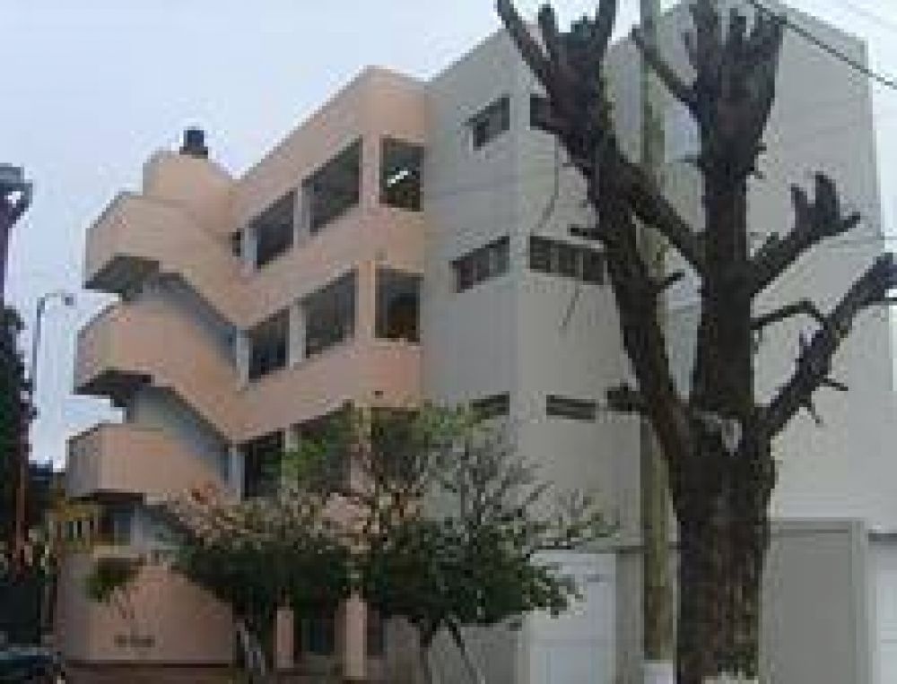 Ya se advierten las mejoras en edificios de las 1.536 Viviendas