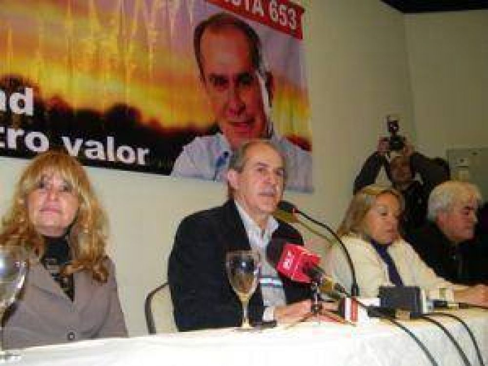 Nikisch presentar� su plan de gobierno